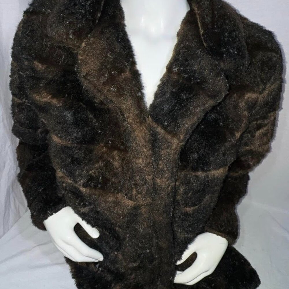 Fhillinuo Woman's Size XL Dark Brown Faux Fur Coat